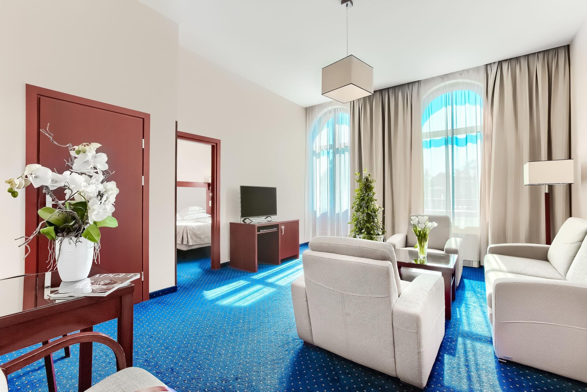 Hotel Atrium شتشيتسين المظهر الخارجي الصورة